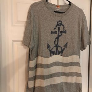 Men’s Gap T-shirt ❗️